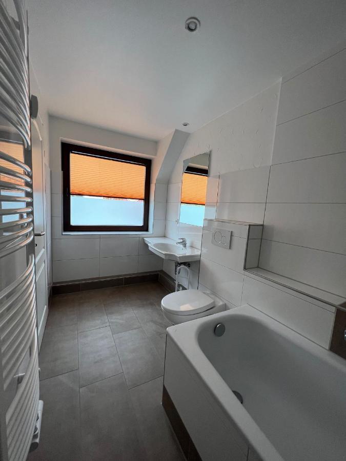 Ortwin Apartment *